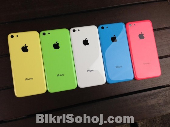 Apple iphone 5c 16GB Intact Box .